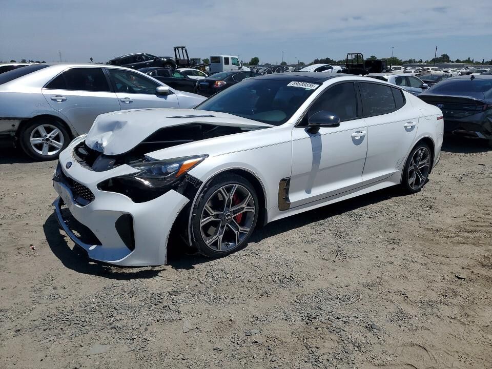 2019 KIA Stinger