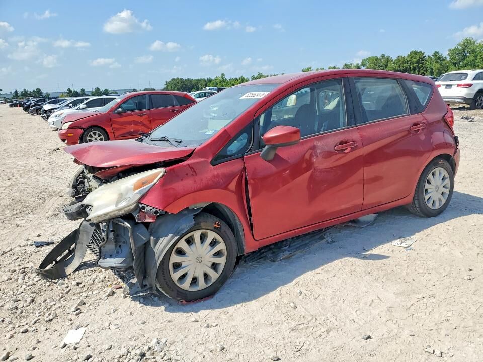 2015 NISSAN Versa