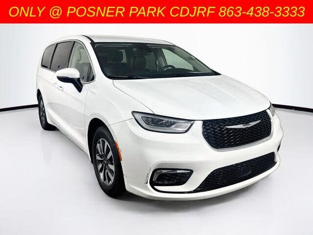 2023 CHRYSLER Pacifica