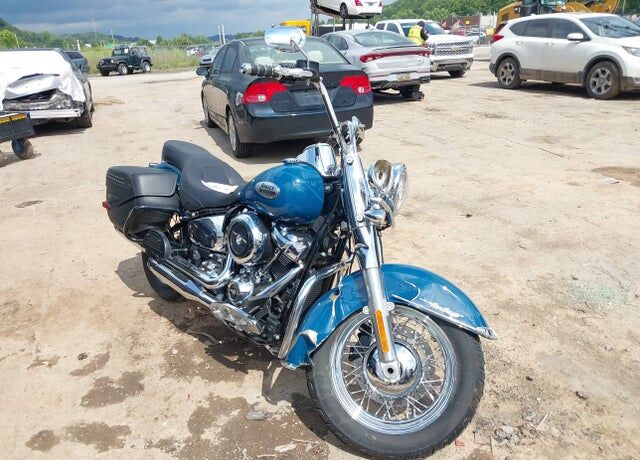 2021 HARLEY DAVIDSON FLHC / Heritage Classic