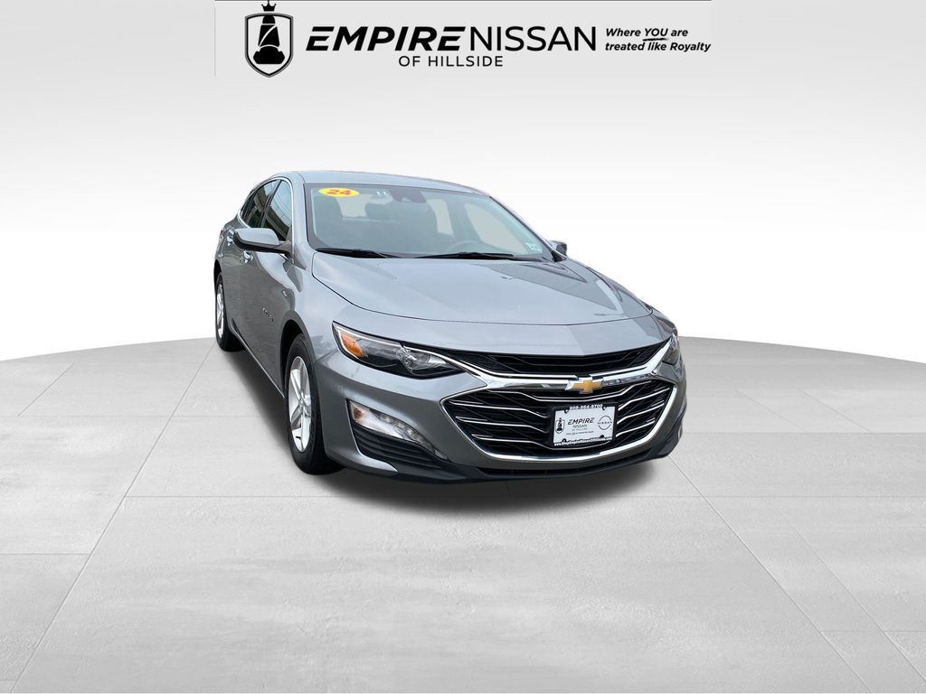 2024 CHEVROLET Malibu