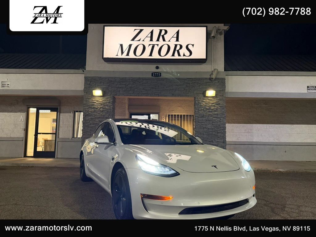2020 TESLA Model 3
