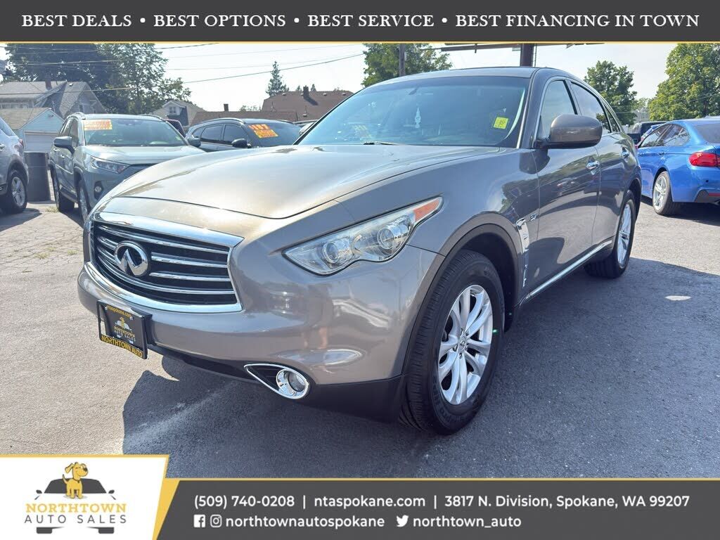 2016 INFINITI QX70