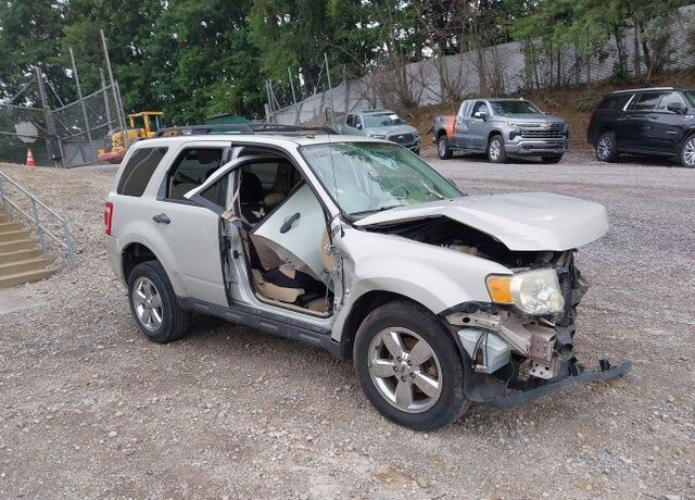 2008 FORD Escape