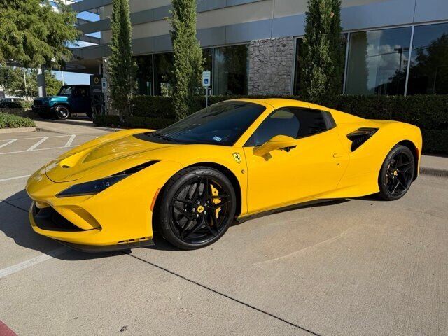2021 FERRARI F8 Spider