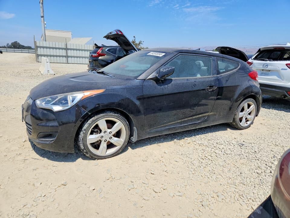 2013 HYUNDAI Veloster