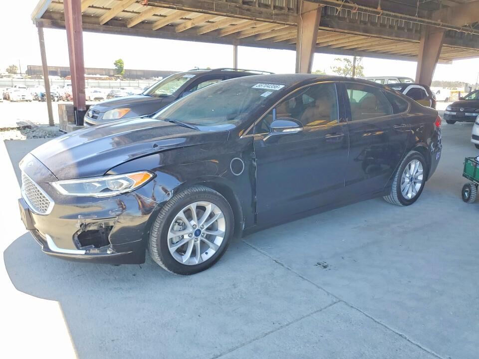 2019 FORD Fusion