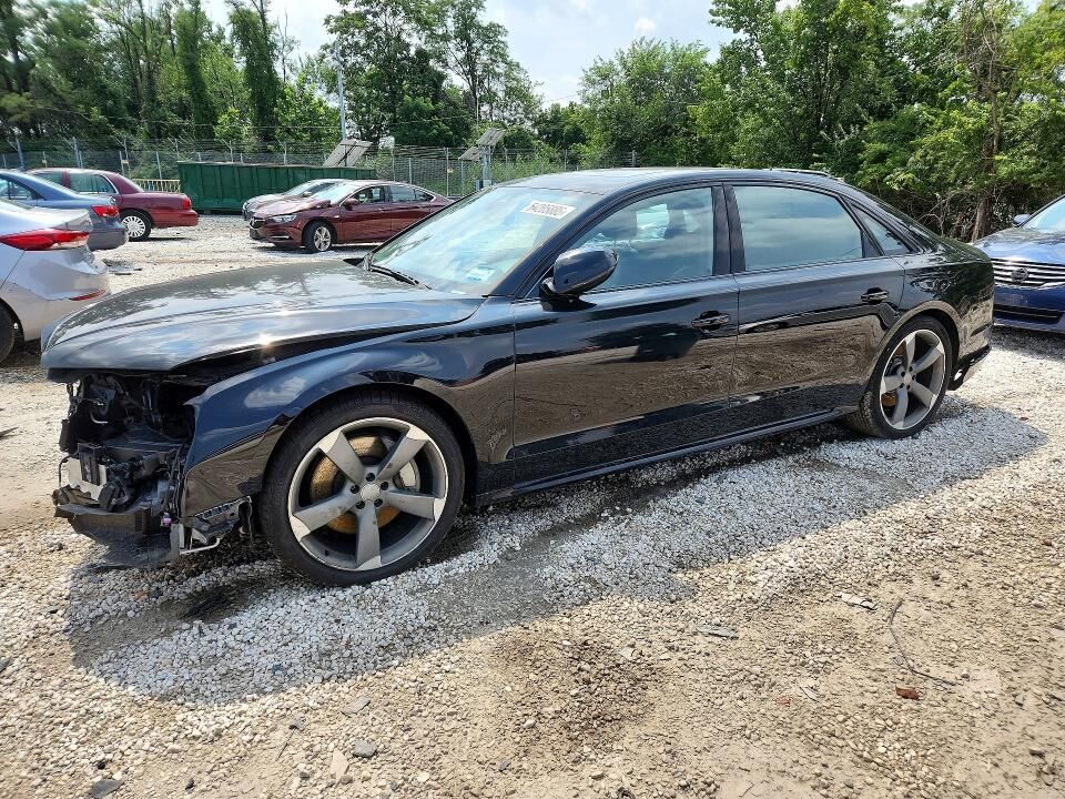 2018 AUDI A8