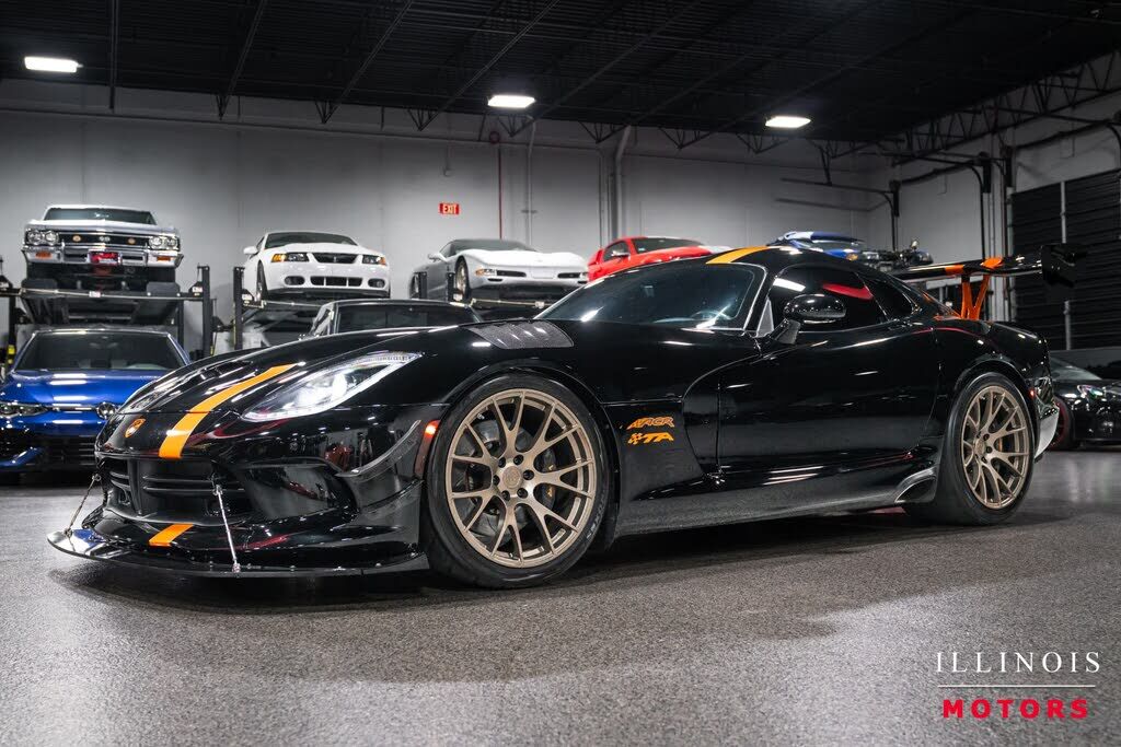 2016 DODGE Viper