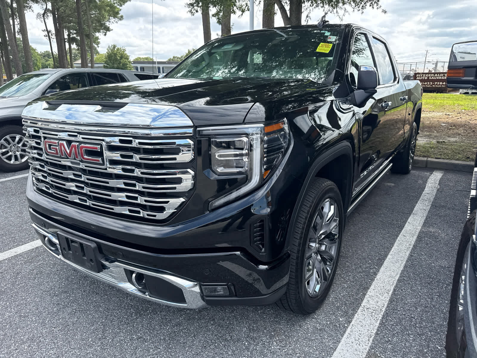 2025 GMC Sierra