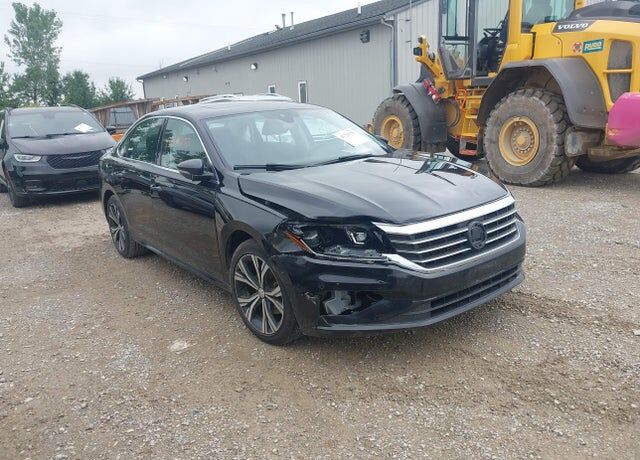 2021 VOLKSWAGEN Passat
