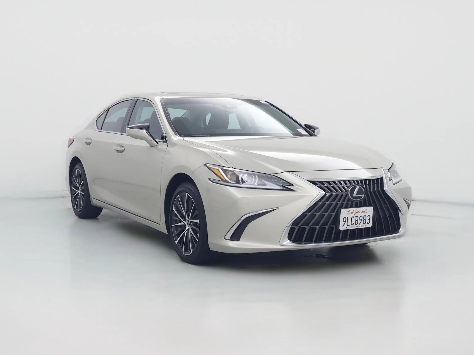 2024 LEXUS ES