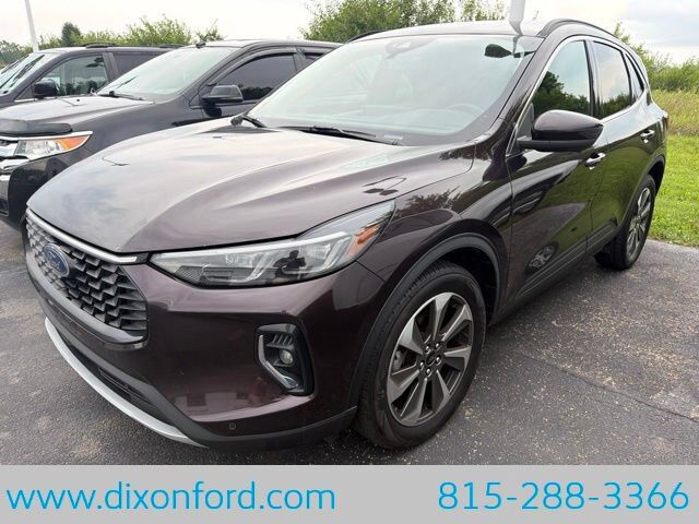 2023 FORD Escape