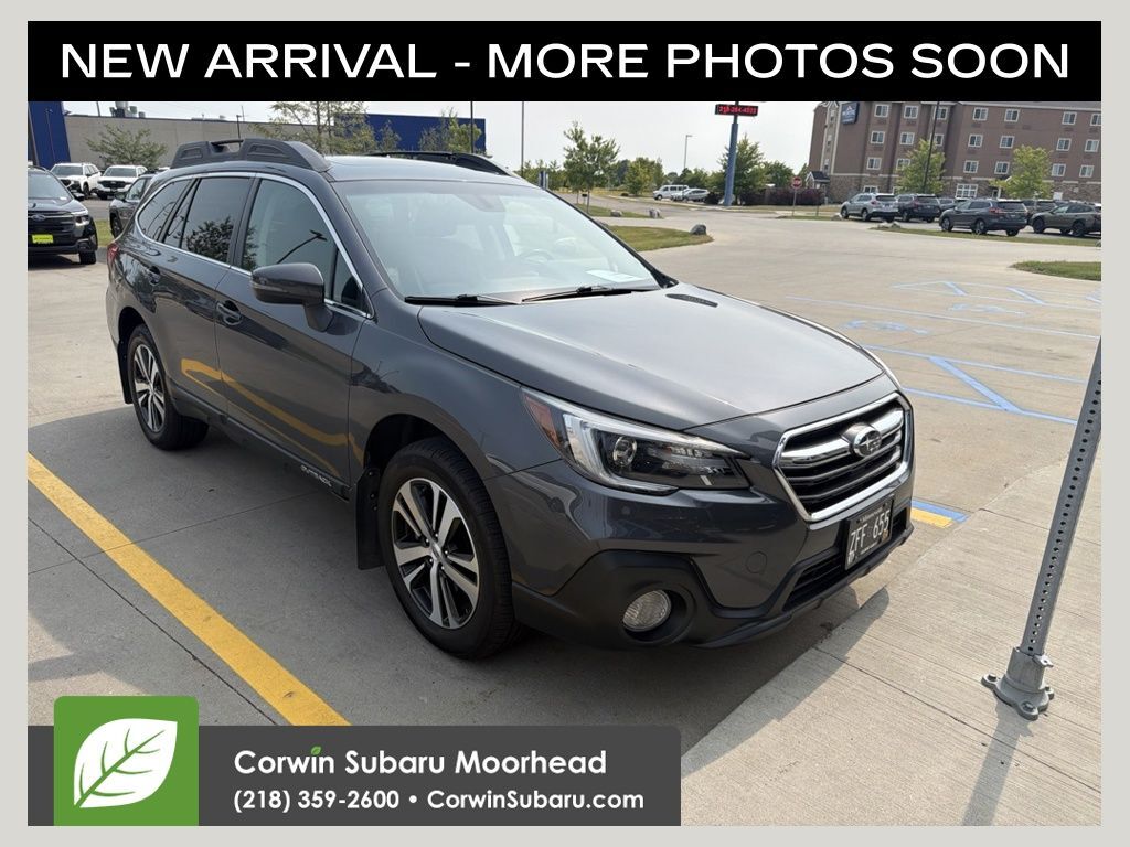 2018 SUBARU Outback