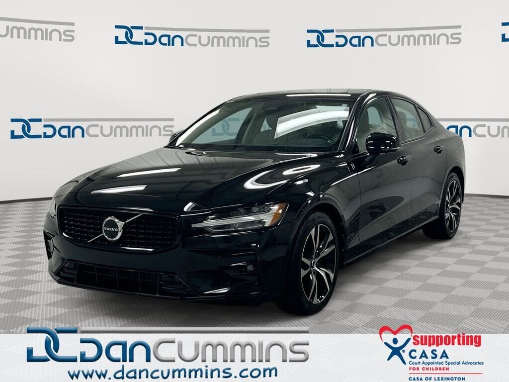 2023 VOLVO S60