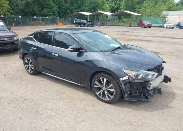 2017 NISSAN Maxima