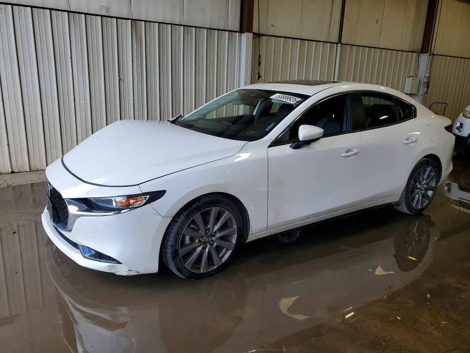 2021 MAZDA Mazda3