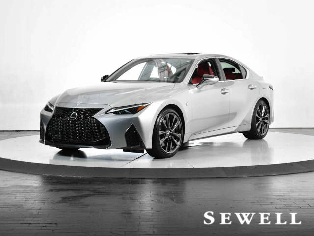 2023 LEXUS IS