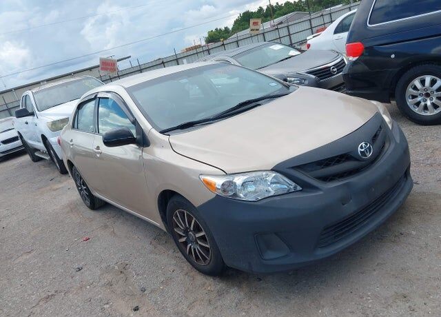 2011 TOYOTA Corolla