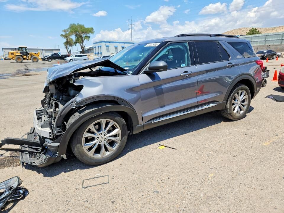 2021 FORD Explorer