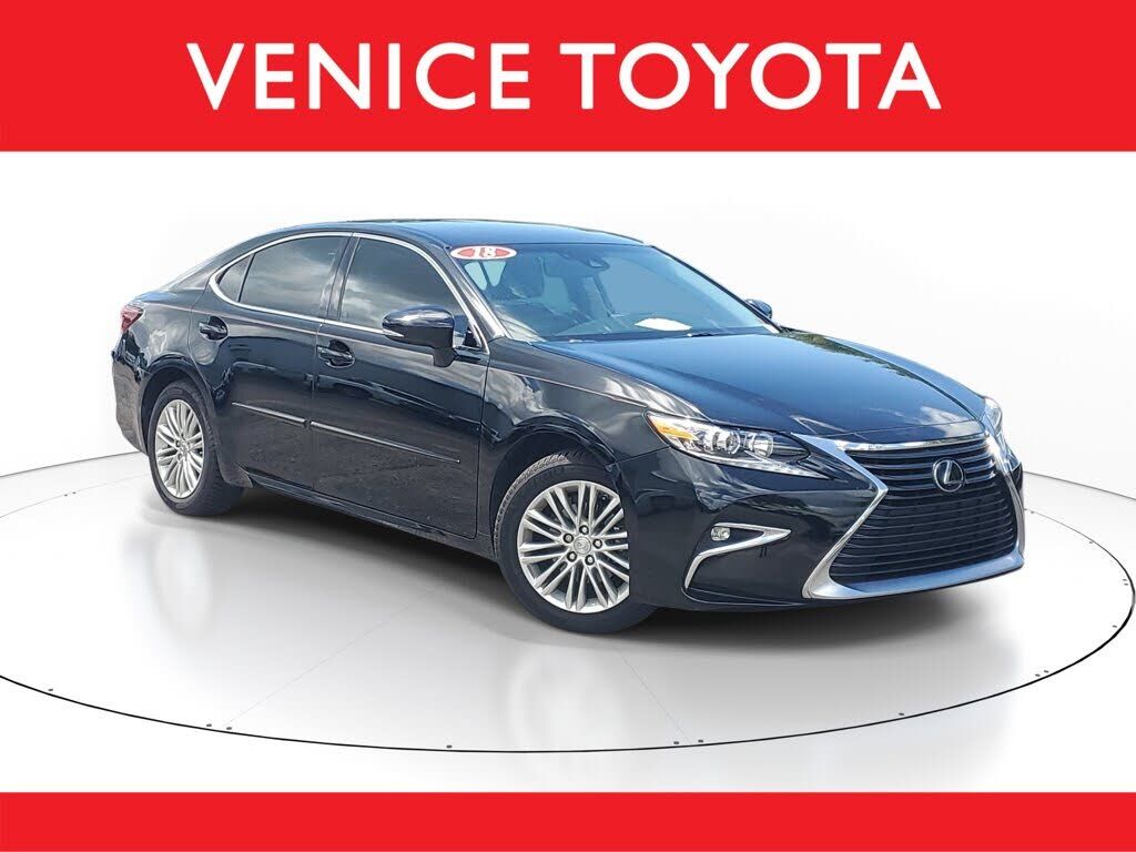 2018 LEXUS ES