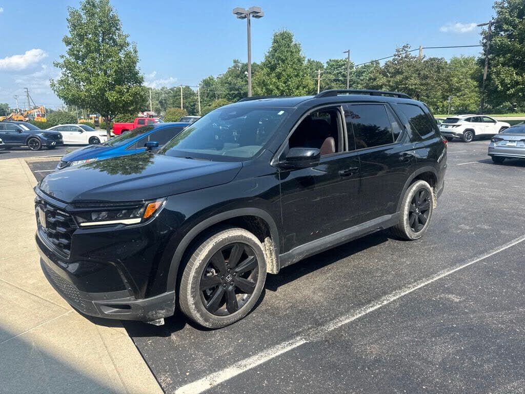 2025 HONDA Pilot