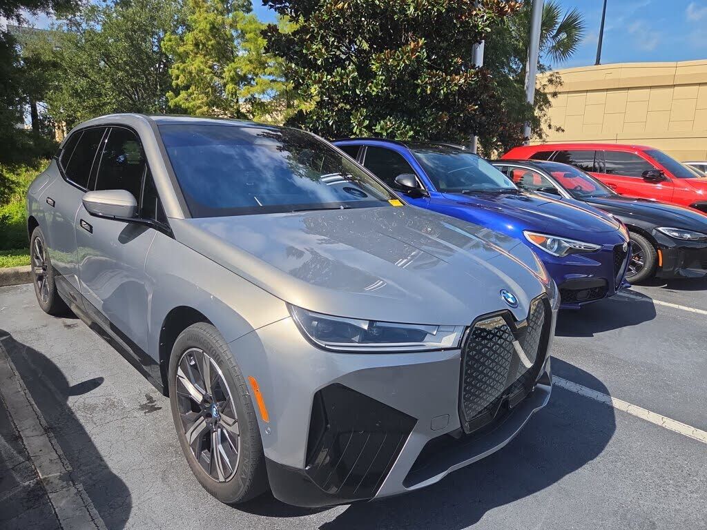 2023 BMW ix