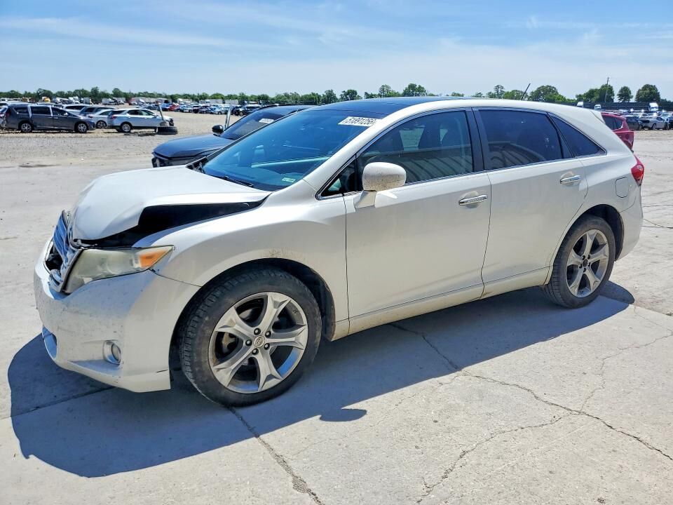 2011 TOYOTA Venza