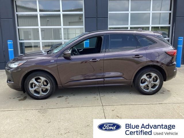 2023 FORD Escape