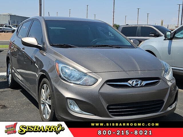 2012 HYUNDAI Accent