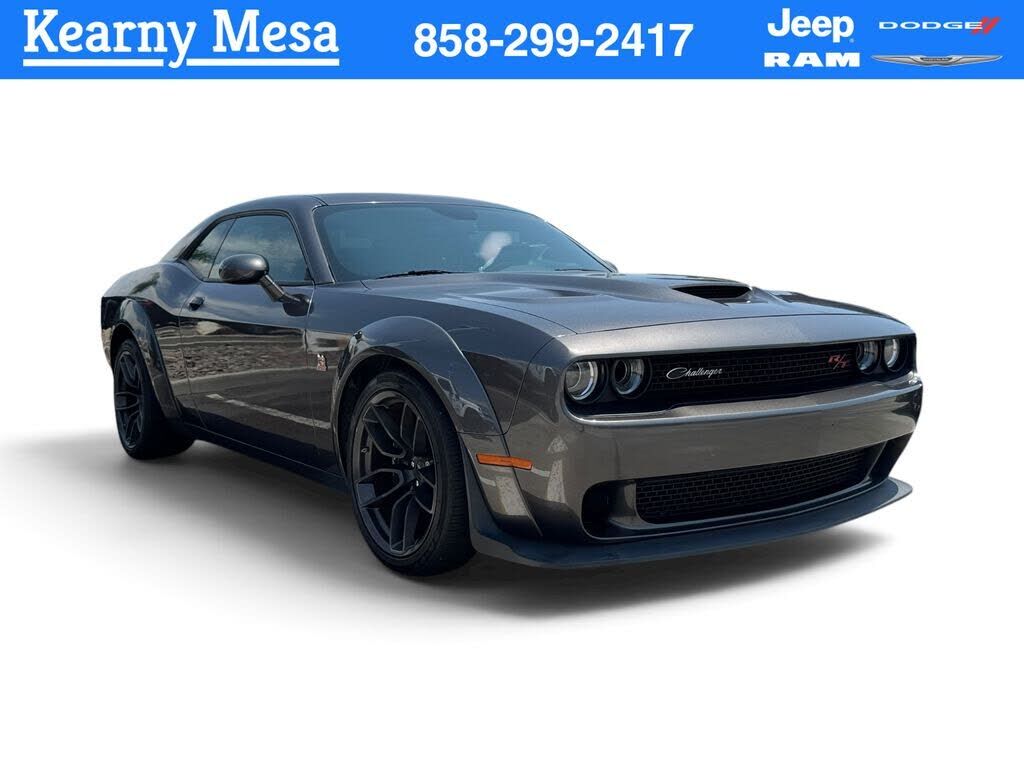 2021 DODGE Challenger