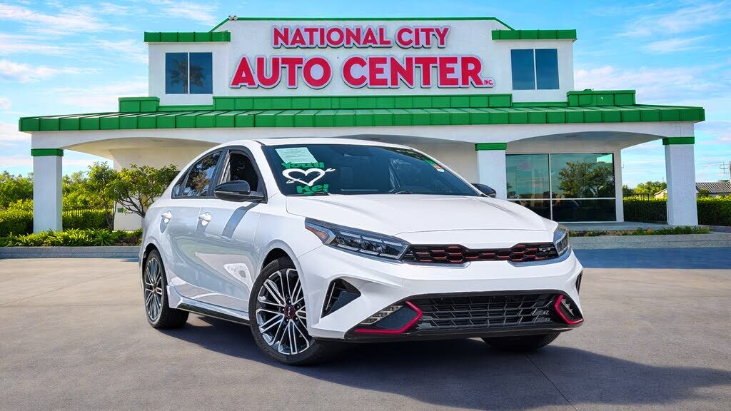 2023 KIA Forte