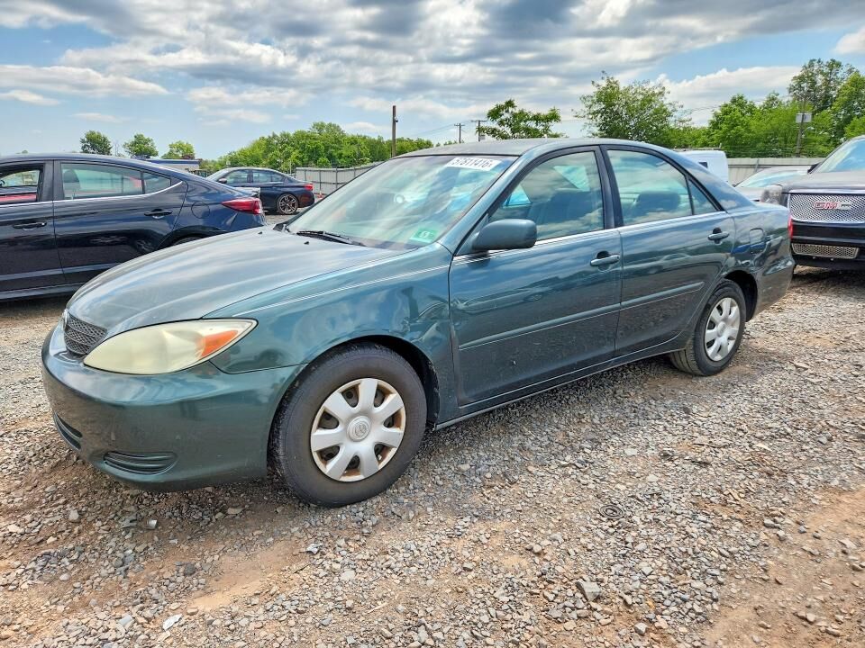 2002 TOYOTA Camry