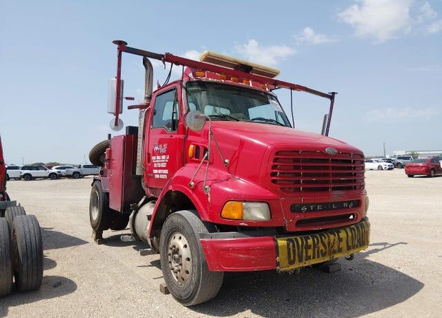 2005 STERLING TRUCK A9500 series