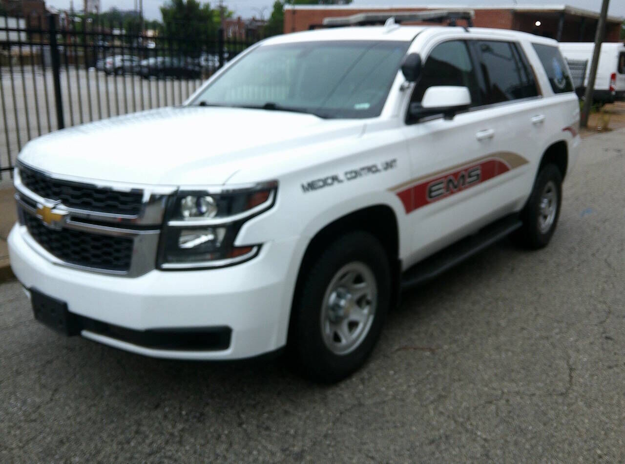 2017 CHEVROLET Tahoe