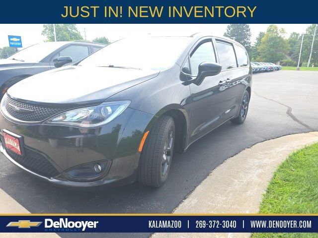 2018 CHRYSLER Pacifica