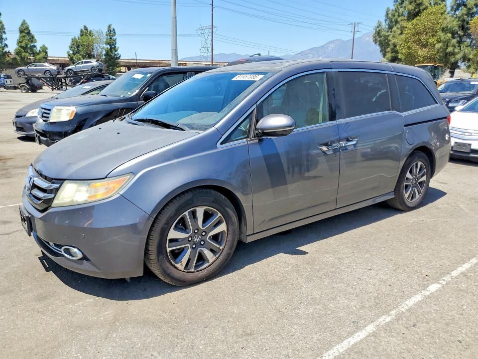 2014 HONDA Odyssey