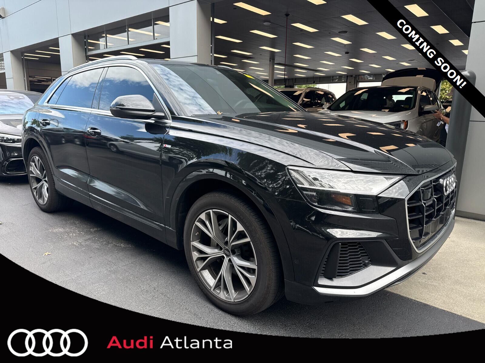 2023 AUDI Q8