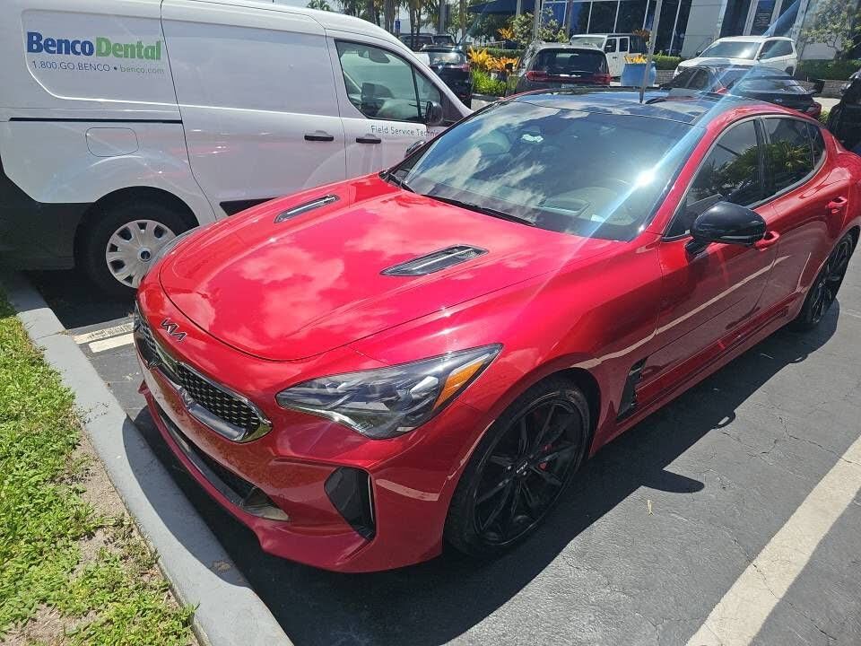 2023 KIA Stinger