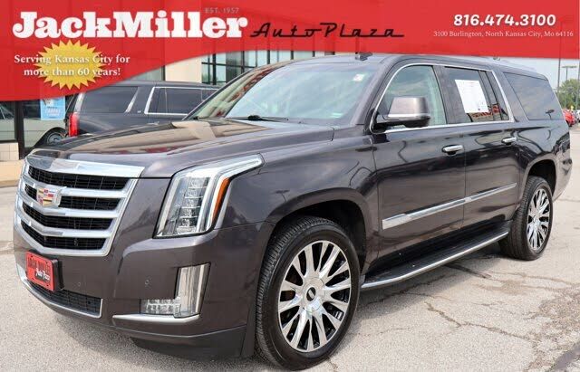 2016 CADILLAC Escalade