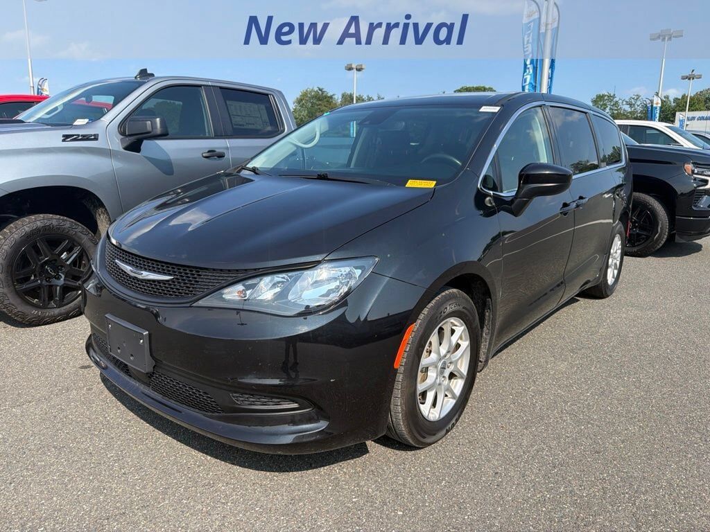 2022 CHRYSLER Pacifica