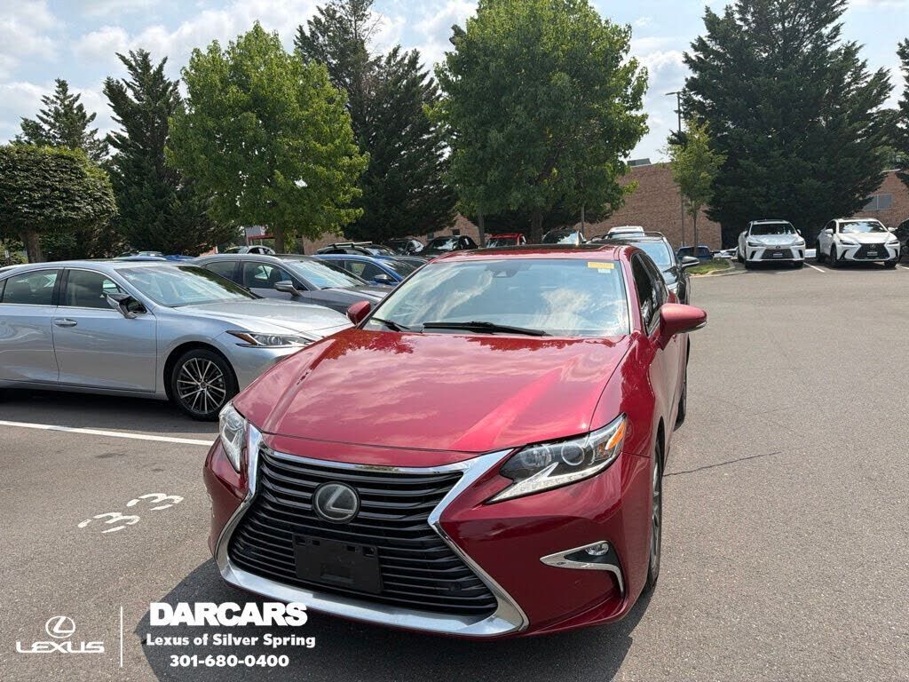 2018 LEXUS ES