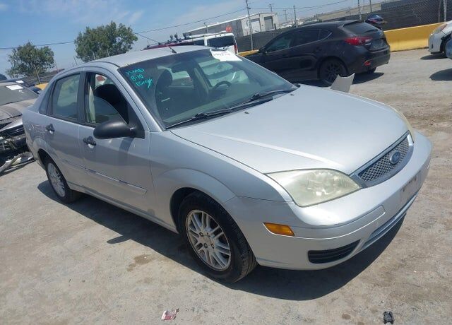 2005 FORD Focus