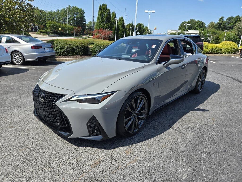 2025 LEXUS IS
