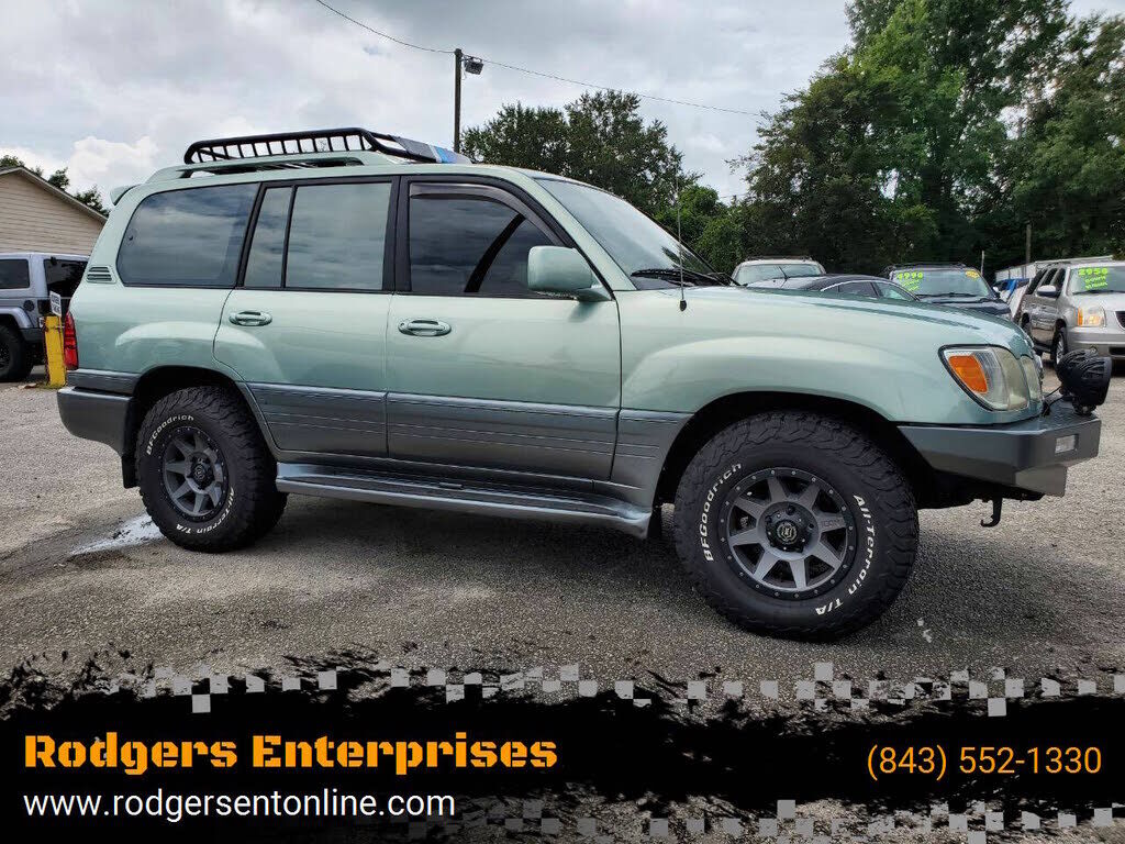 2003 LEXUS LX