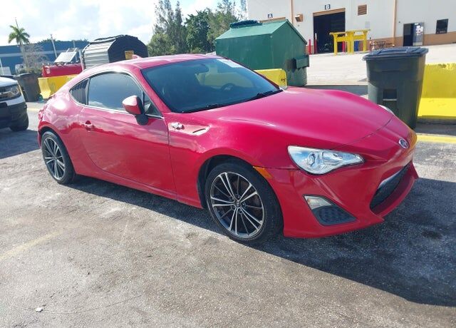 2016 TOYOTA Scion
