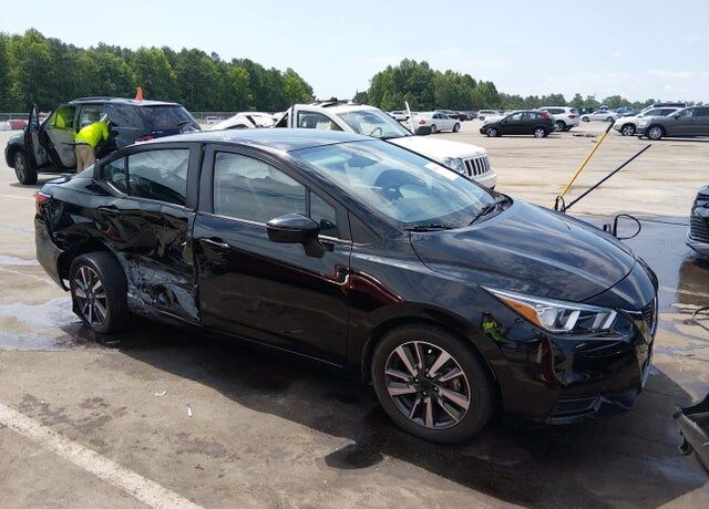 2021 NISSAN Versa