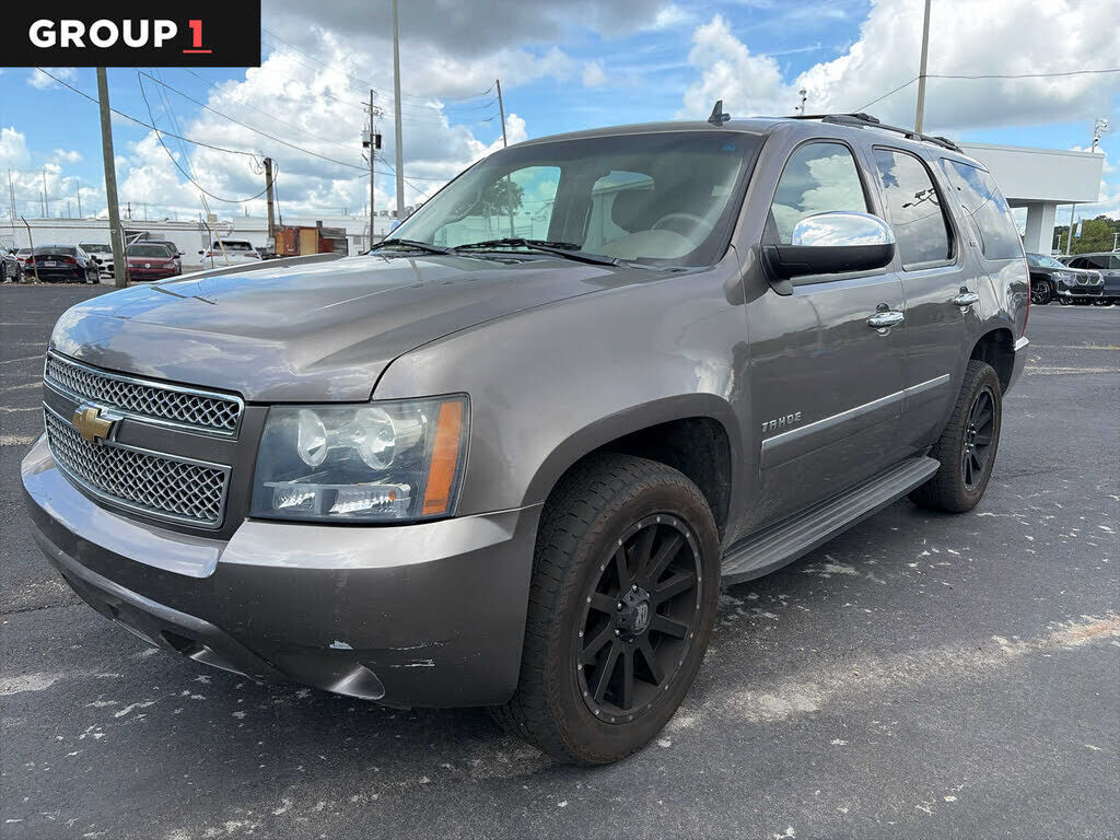 2011 CHEVROLET Tahoe