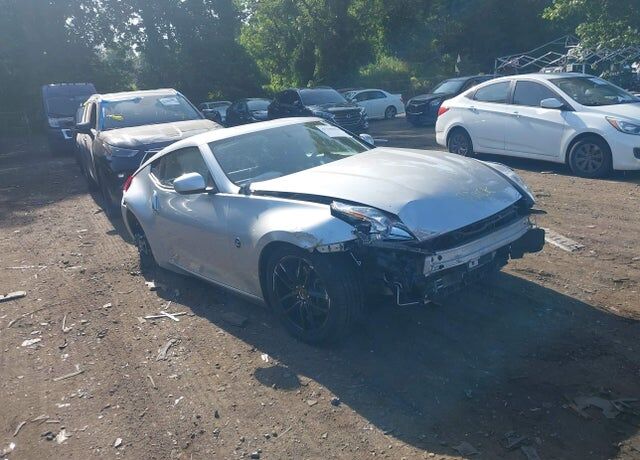 2012 NISSAN 370Z