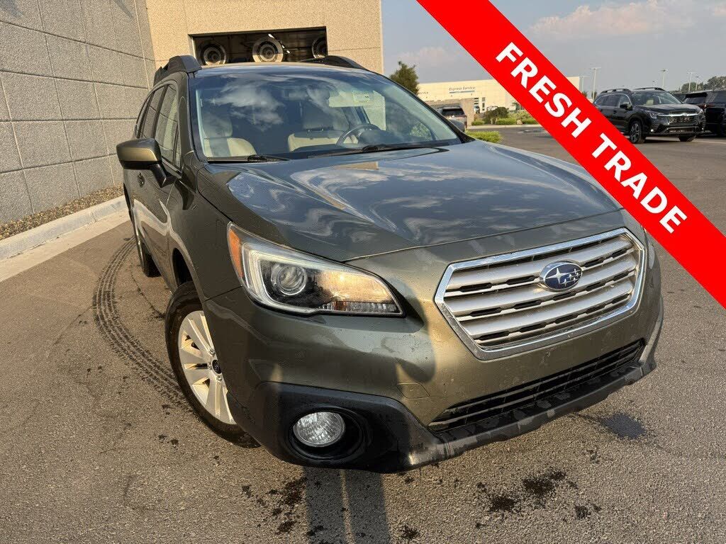 2017 SUBARU Outback